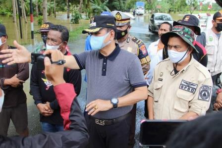 Larompong Banjir, Bupati langsung tinjau lokasi